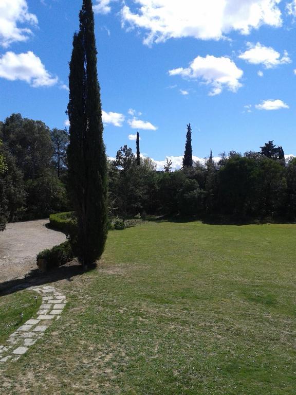 Prades-le-LezDomaine De Saint Clement住宿加早餐旅馆 外观 照片